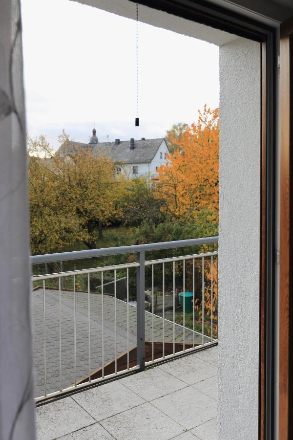Ferienhaus Daeschinger Der Goldene Mond Mastershausen Bagian luar foto
