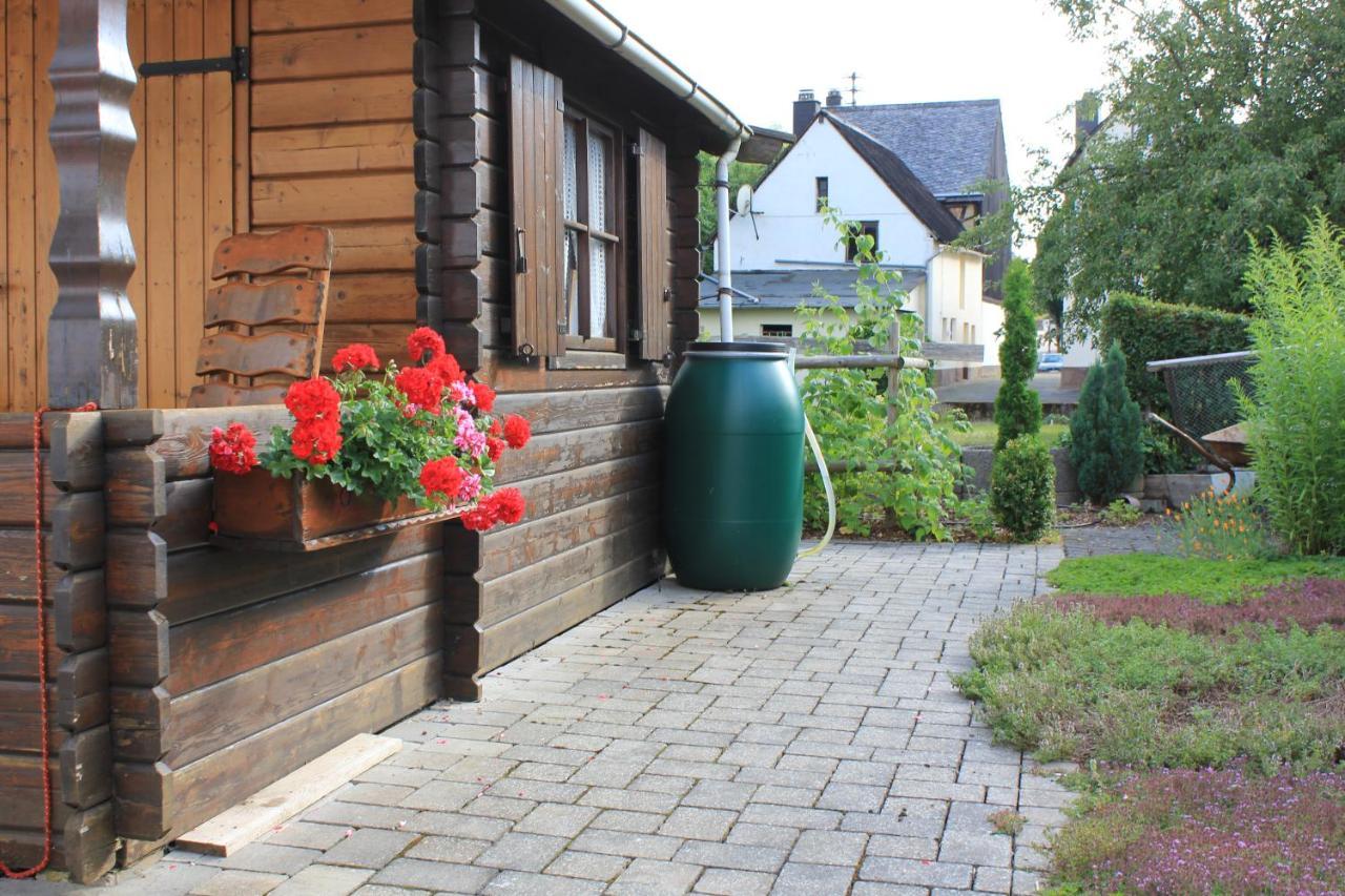 Ferienhaus Daeschinger Der Goldene Mond Mastershausen Bagian luar foto